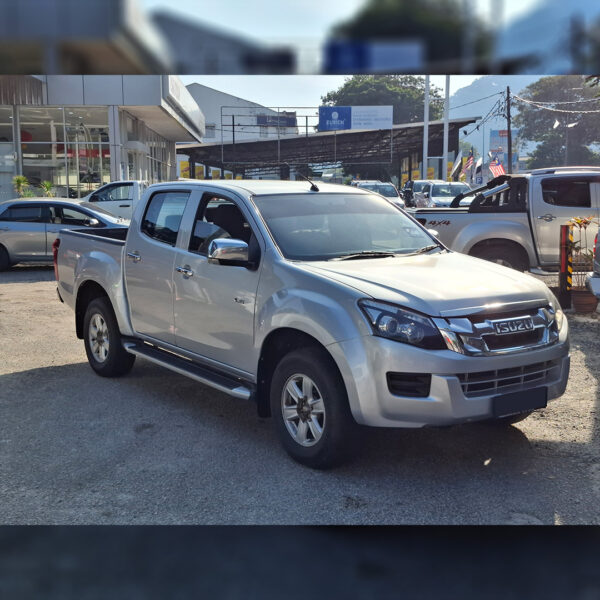 Isuzu D-Max 2.5L 4x2 (M) 2014